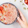 Gepuffter Reis mit Erdbeere