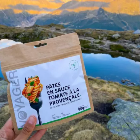 Pasta en salsa de tomate a la provenzal