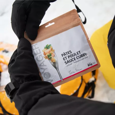 Curry z makaronem i kurczakiem - Duże opakowanie