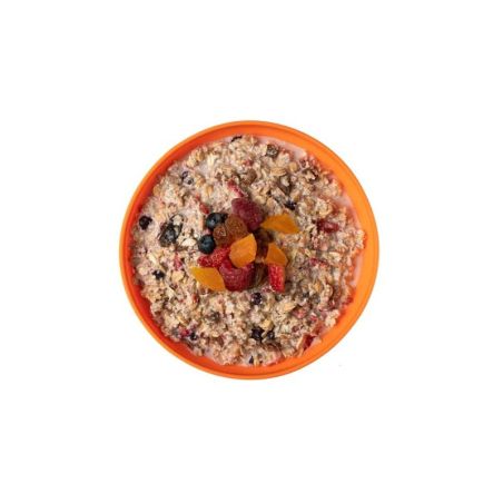 Muesli with red berries