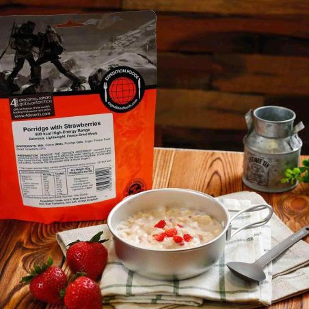 Porridge mit Erdbeeren - Großformat