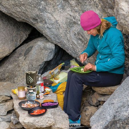 Jetboil MicroMo säätöventtiilillä varustettu kaasukeitin ja 0,8 l:n kuppi