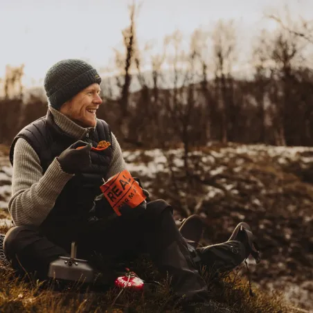 Noodles ramen con maiale sfilacciato e miso