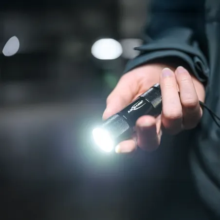 Lampe torche LED - Action COB