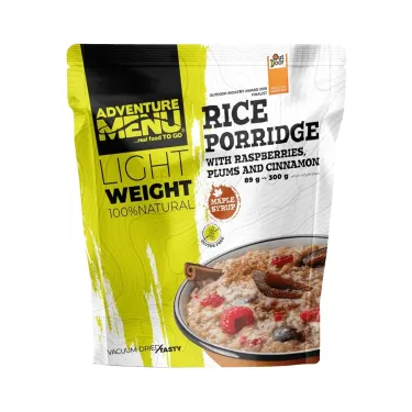 Porridge di riso con lamponi, prugne e cannella