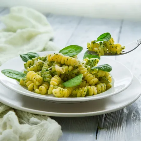Fusilli mit Spinat und Walnüssen
