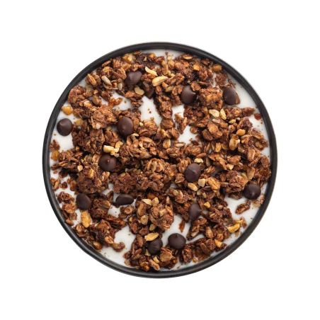 Granola mit Schokolade und Erdnüssen
