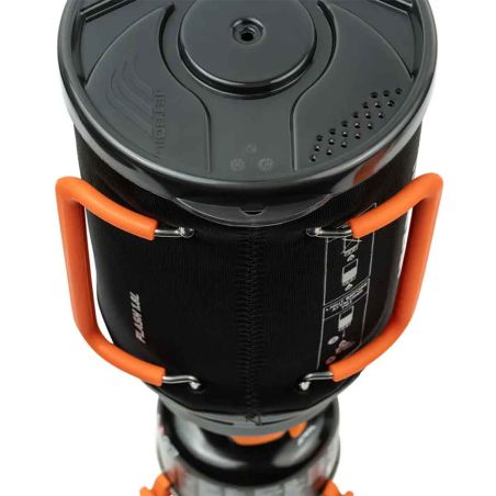 Jetboil Flash -kaasukeittimen ja 1,8 L:n muki
