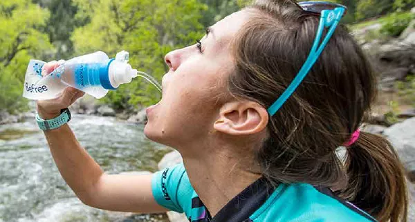 Los 6 mejores filtros de agua para senderismo en 2024