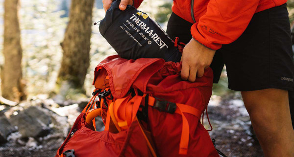 Nos conseils pour entretenir et stocker son matelas de randonnée
