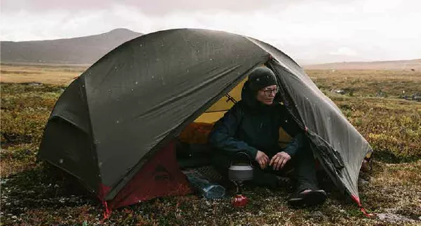 Tienda con varillas o bastones: ¿cuál elegir?