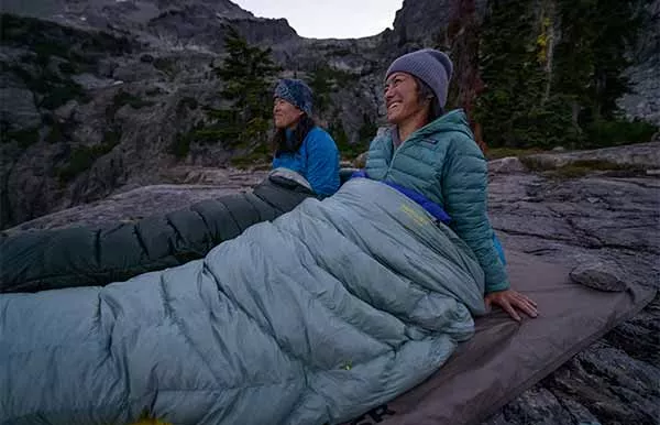 Guide : quel sac de couchage choisir pour le bivouac et le trek ?